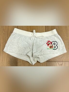 RARE Vintage Juicy Couture Shorts w. JUICY on the Back
